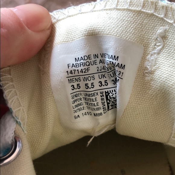 Converse - Picture 4 of 4